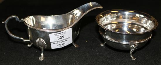 Modern silver sauceboat and an Edwardian silver sugar bowl, 9ozs. (2)